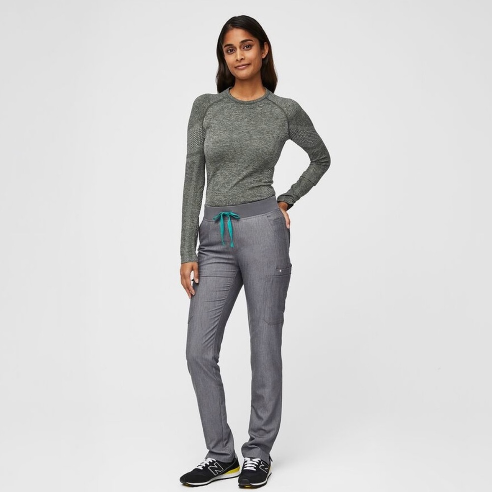 Figs Yola Skinny Scrub Bottom - Size Small - Graphite